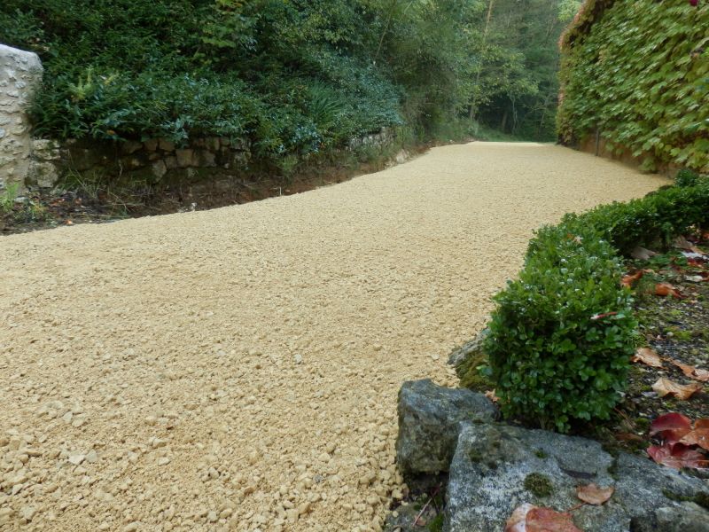 Gravel Resurfacing in Waldorf, MD